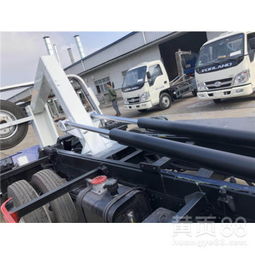 貴港市五十鈴一拖二清障車 守護道路貨物運輸?shù)膱詫嵑蠖? class=